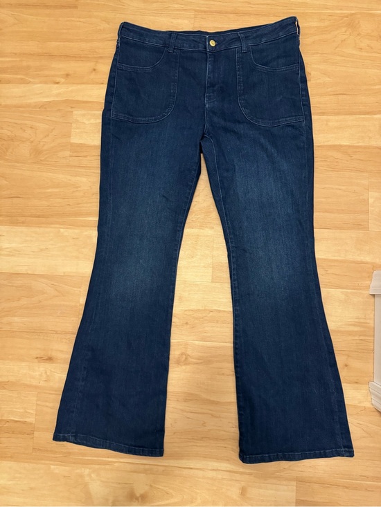 Pilcro Denim - NWT Pilcro High Rise Dark Wash Flare Large Pocket Jeans Size 32